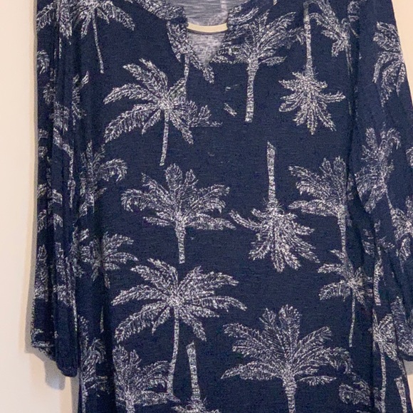 Palm Harbour Woman Top - Picture 2 of 4